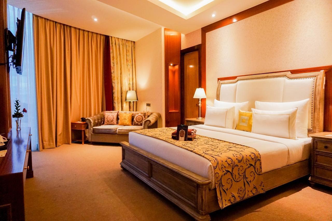Cinnamon Hotel Boutique Syariah Tutugan Exteriör bild